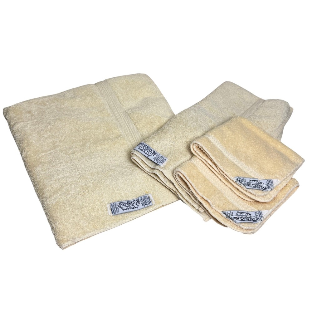 Diane Von Furstenberg Vtg Towel Set 4pc Lt Yellow Style‎ for Living DVF USA Made